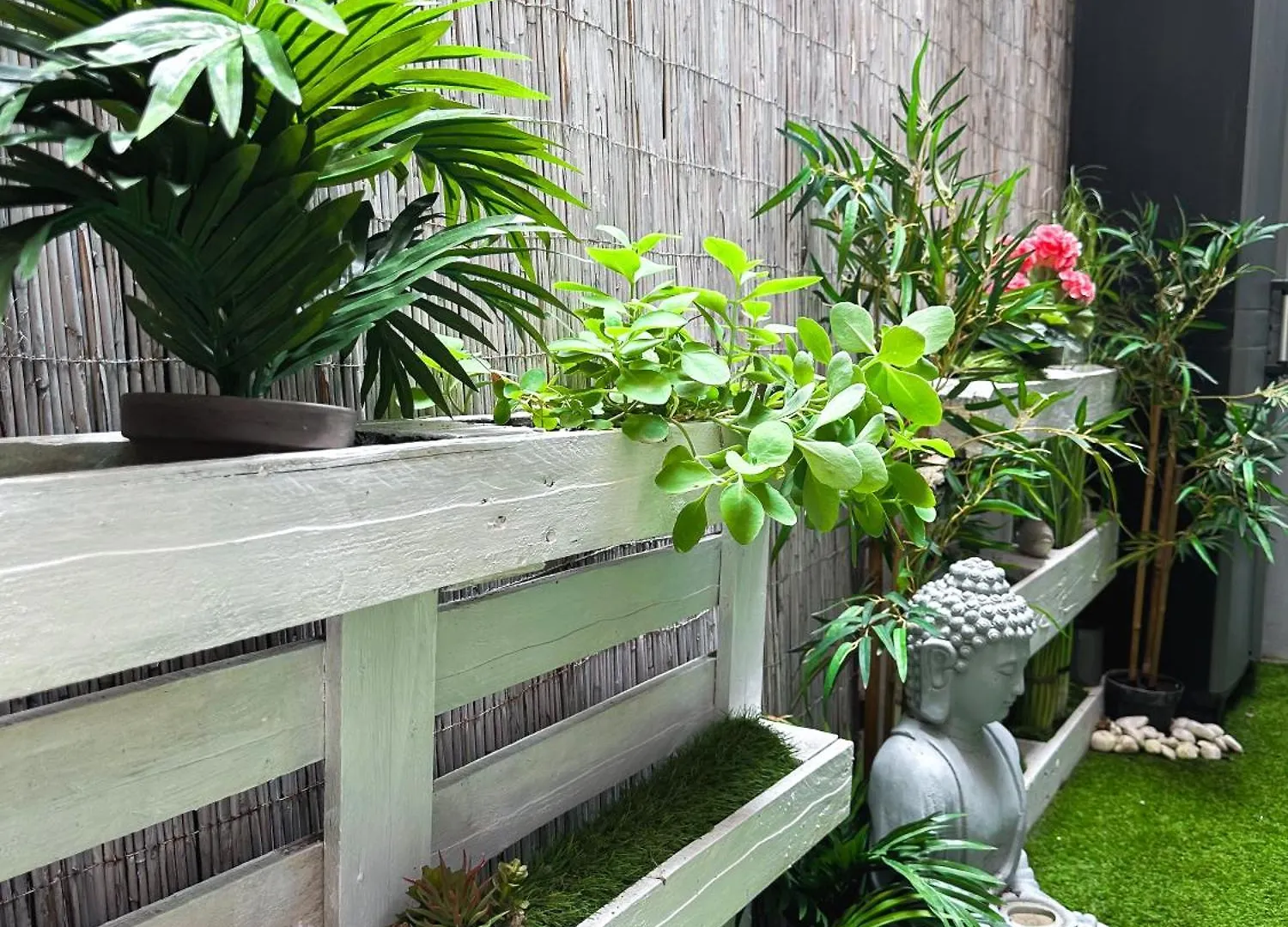 Apartment Urban Studio With Private Garden Near Andrassy Budapest